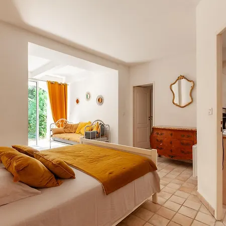 Villa Le Clos De La Tour *
