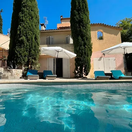 Villa Le Clos De La Tour *