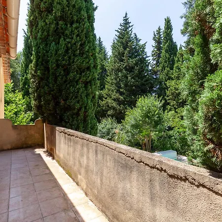 Villa Le Clos De La Tour